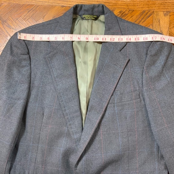 C&R Clothiers Vintage 100% worsted wool gray plaid tailored blazer jacket 40S - Picture 3 of 14